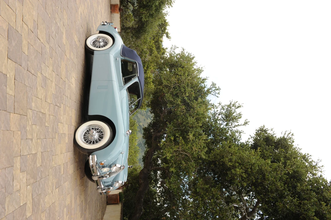 1956 Jaguar XK140 DHC Drophead - Image 11 of 11