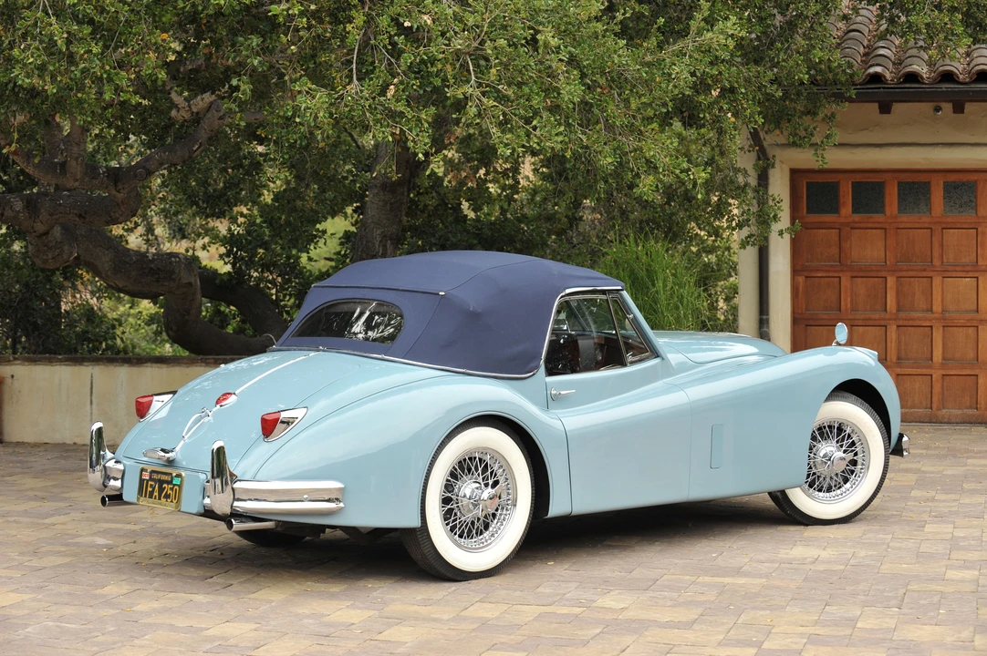 1956 Jaguar XK140 DHC Drophead - Image 10 of 11