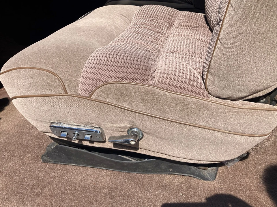 1949 Lincoln Cosmopolitan - Image 22 of 31