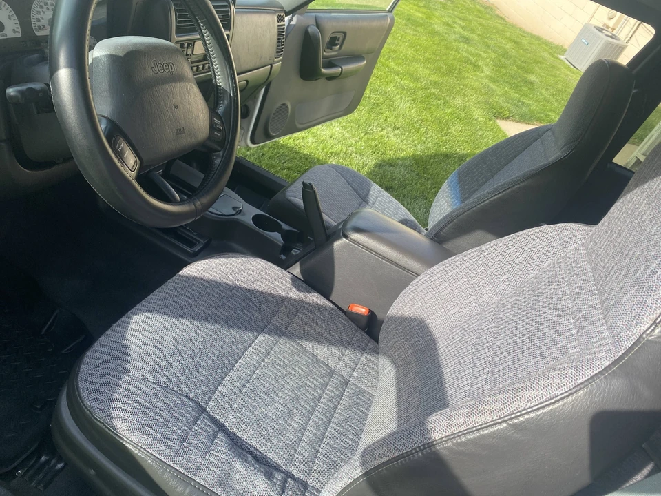 2000 Jeep XJ Cherokee - Image 6 of 11