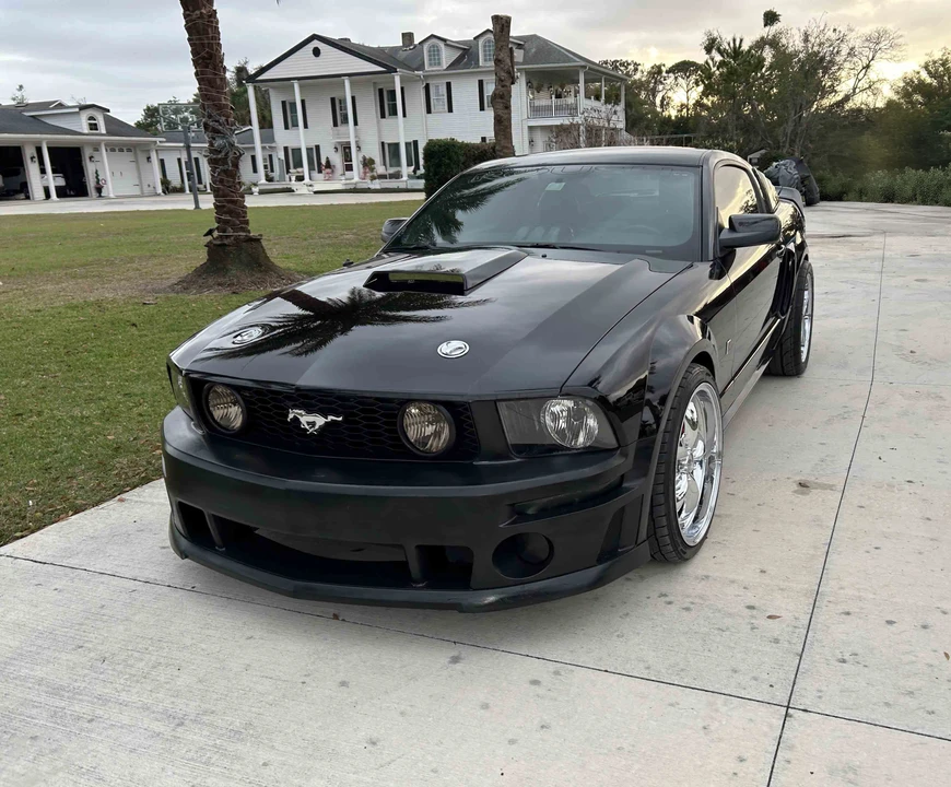 2005 Ford S197 Mustang GT - Image 8 of 31