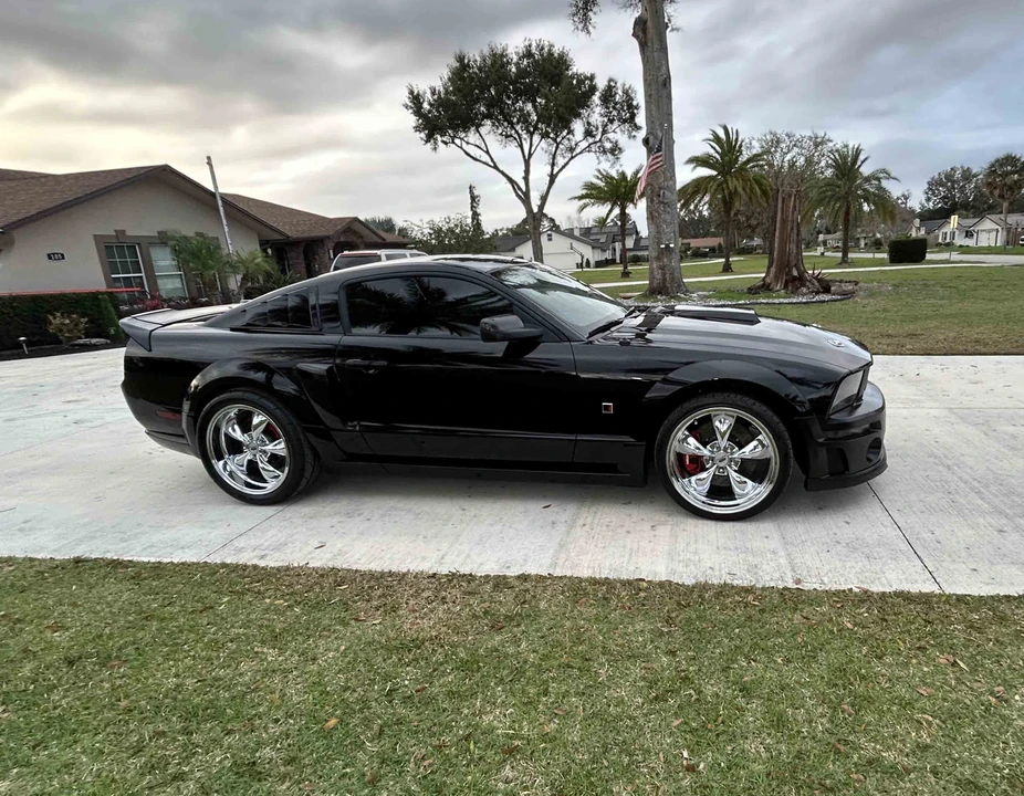 2005 Ford S197 Mustang GT - Image 11 of 31