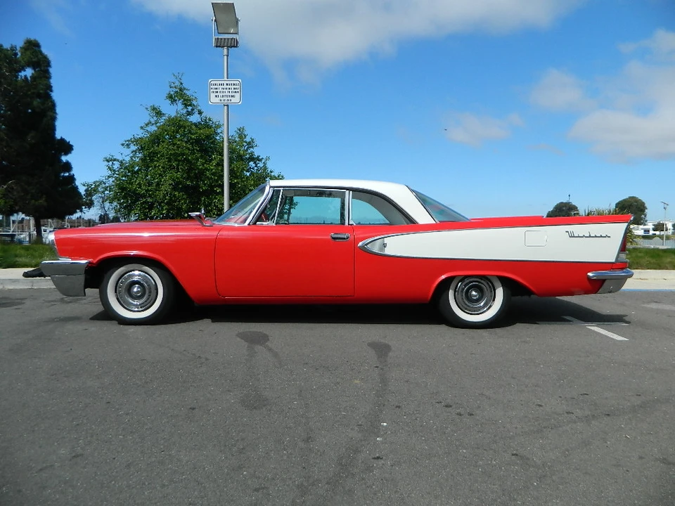 1958 Chrysler Windsor - Image 2 of 31