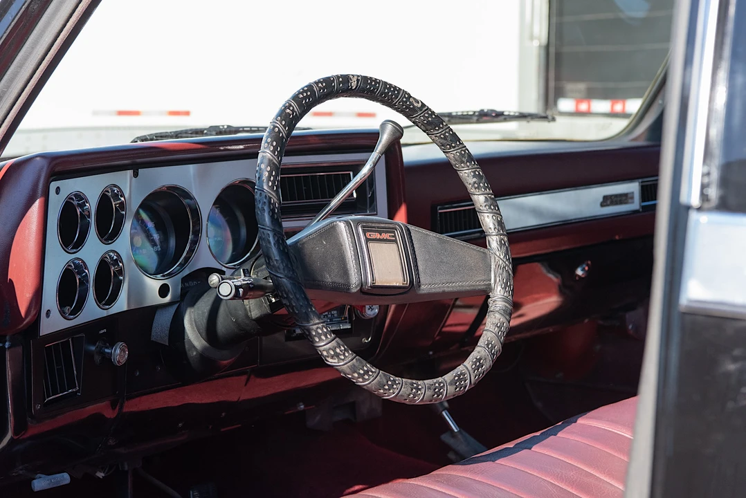 1985 GMC C/K 3rd Gen - Image 27 of 31