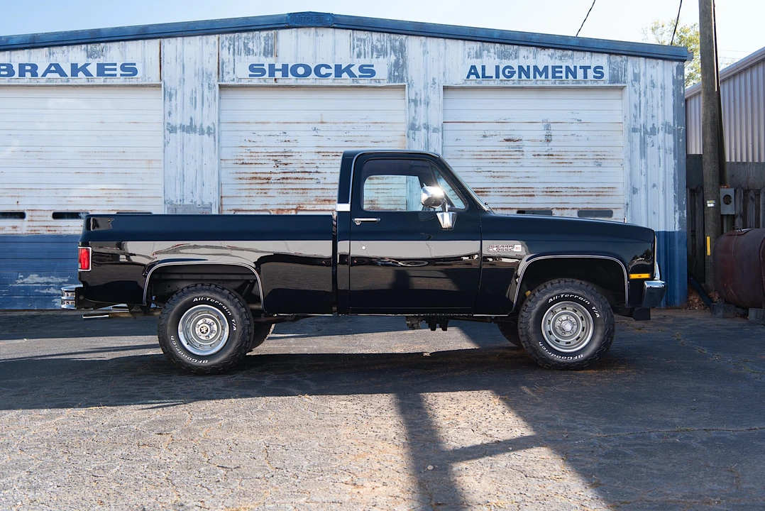 1985 GMC C/K 3rd Gen - Image 6 of 31