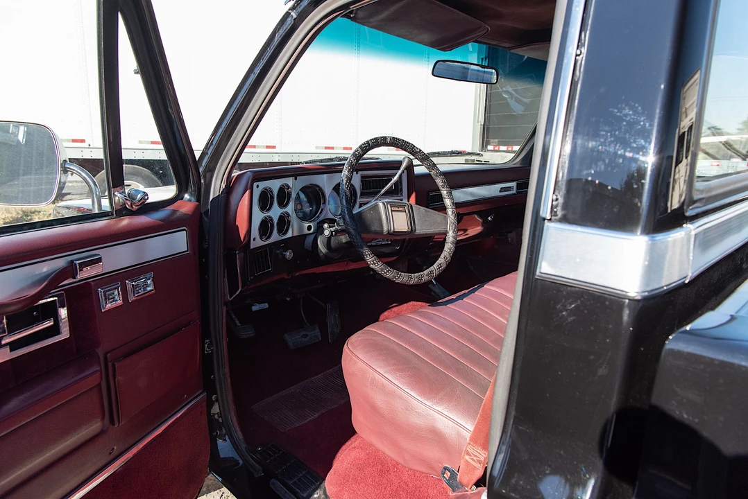 1985 GMC C/K 3rd Gen - Image 28 of 31