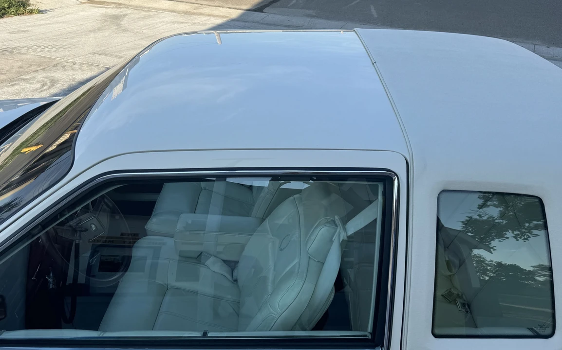 1989 Cadillac DeVille 6th Gen - Image 29 of 31