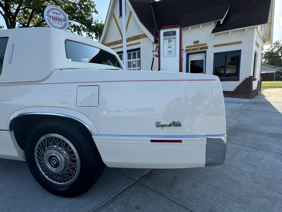 1989 Cadillac DeVille 6th Gen - Image 27 of 31