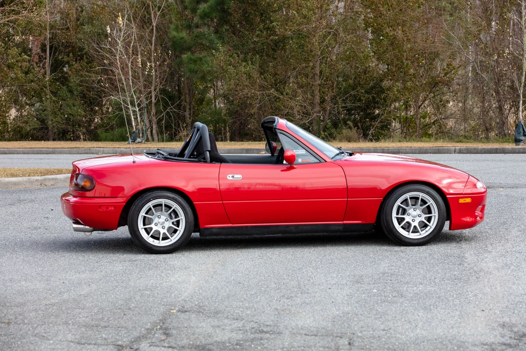 1991 Mazda NA MX-5 Miata - Image 13 of 31