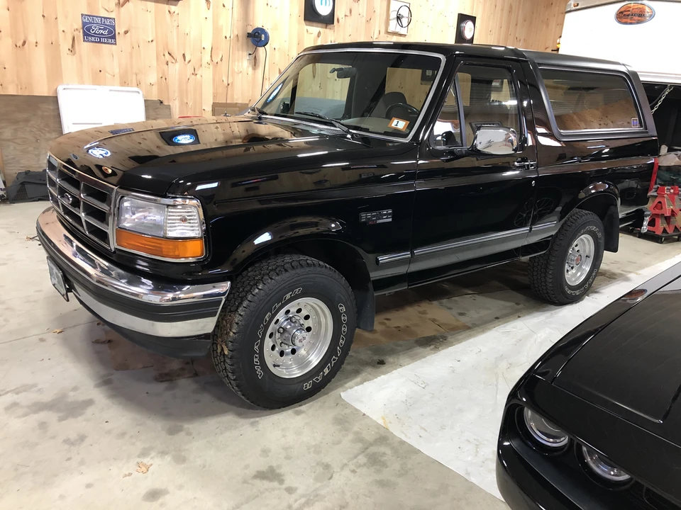 1993 Ford Bronco 5th Gen - Image 20 of 31