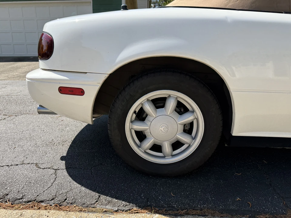 1993 Mazda NA MX-5 Miata - Image 15 of 31