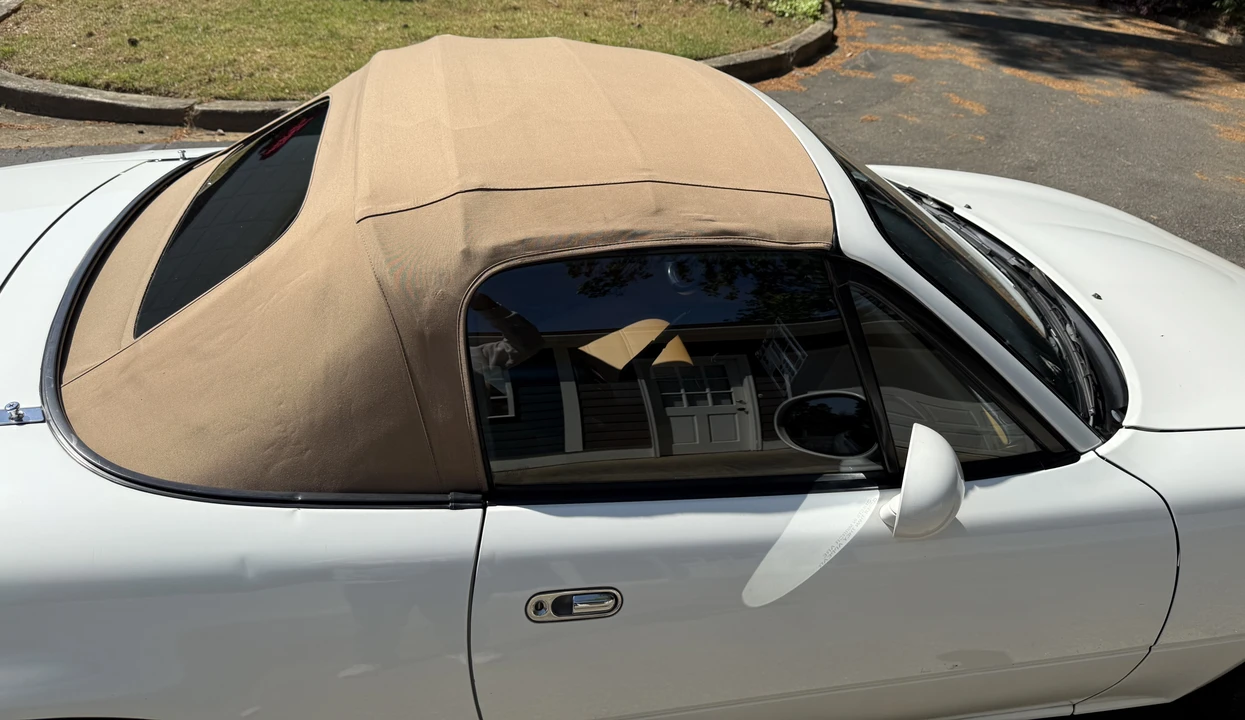 1993 Mazda NA MX-5 Miata - Image 16 of 31