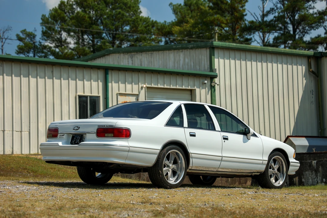 1994 Chevrolet Caprice - Image 6 of 31