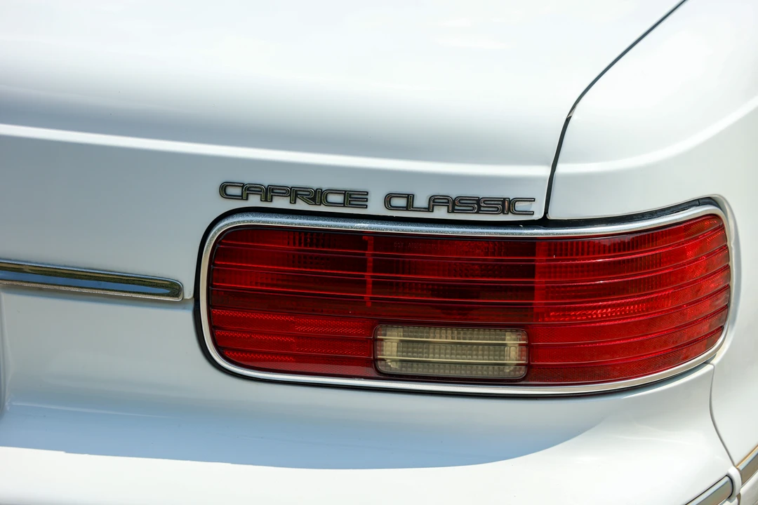1994 Chevrolet Caprice - Image 15 of 31