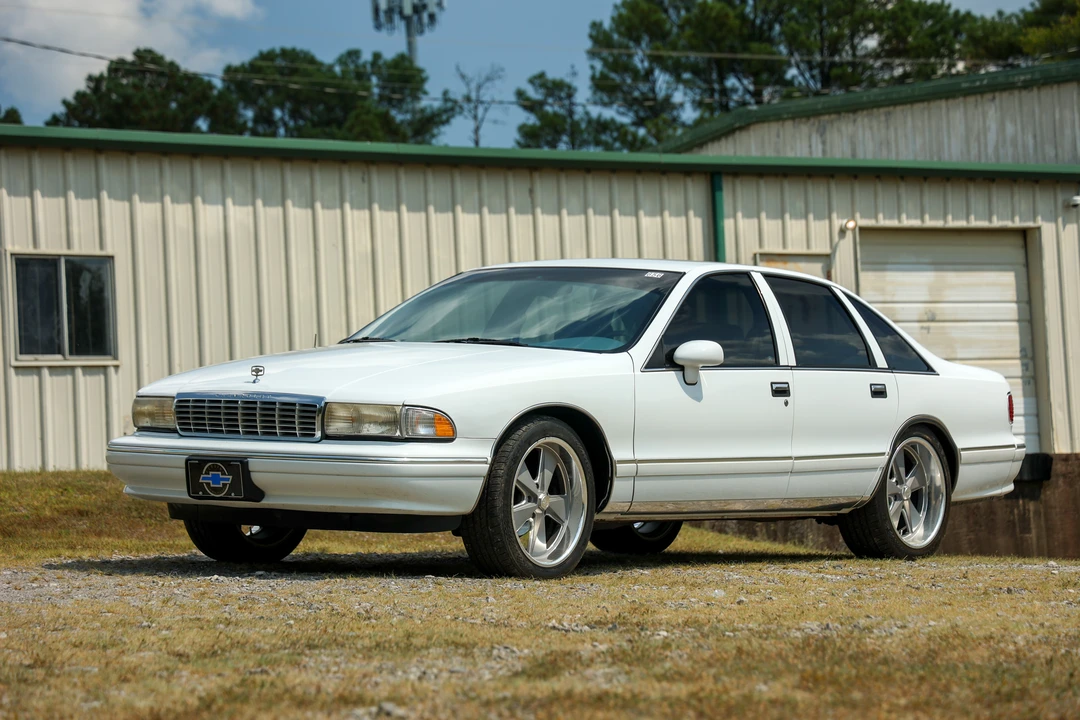 1994 Chevrolet Caprice - Image 10 of 31