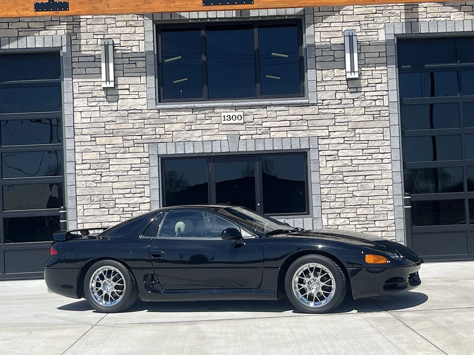 1995 Mitsubishi 3000GT Series 2 - Image 14 of 31