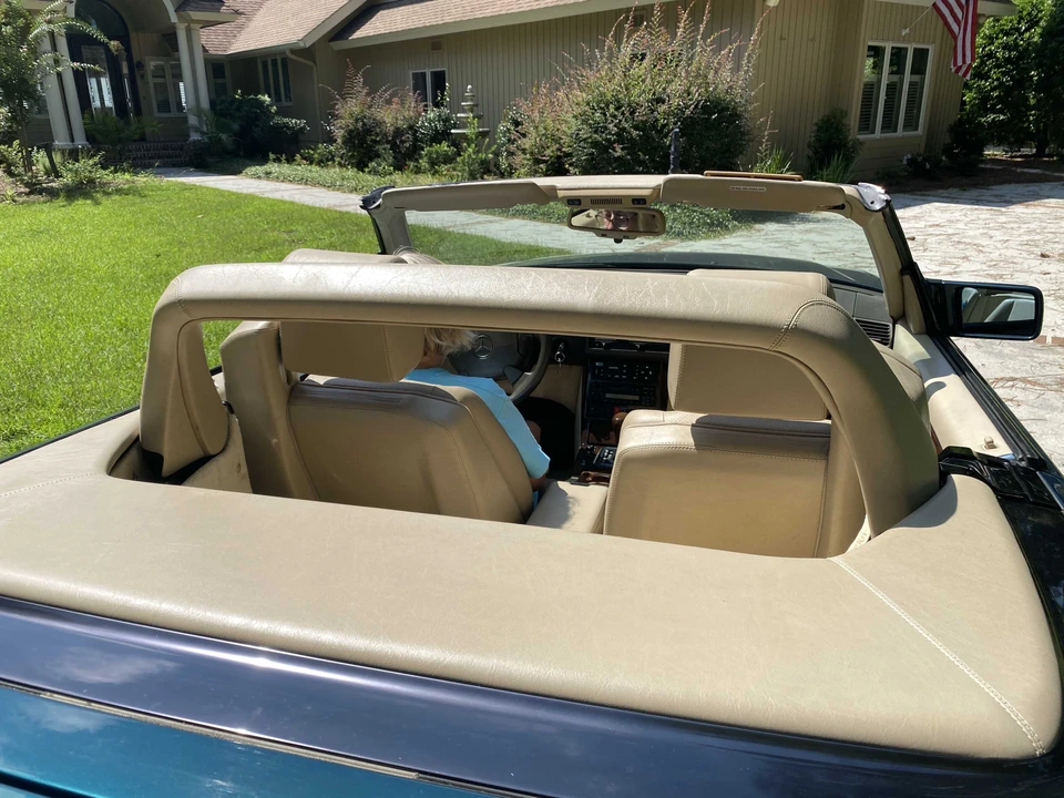 1996 Mercedes-Benz R129 SL-Class - Image 13 of 31
