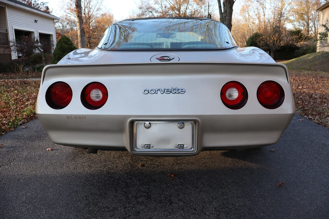 1982 Chevrolet Corvette C3 - Image 12 of 31