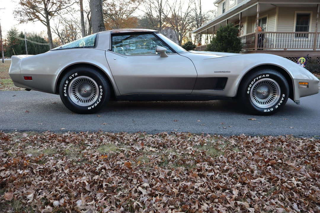 1982 Chevrolet Corvette C3 - Image 21 of 31