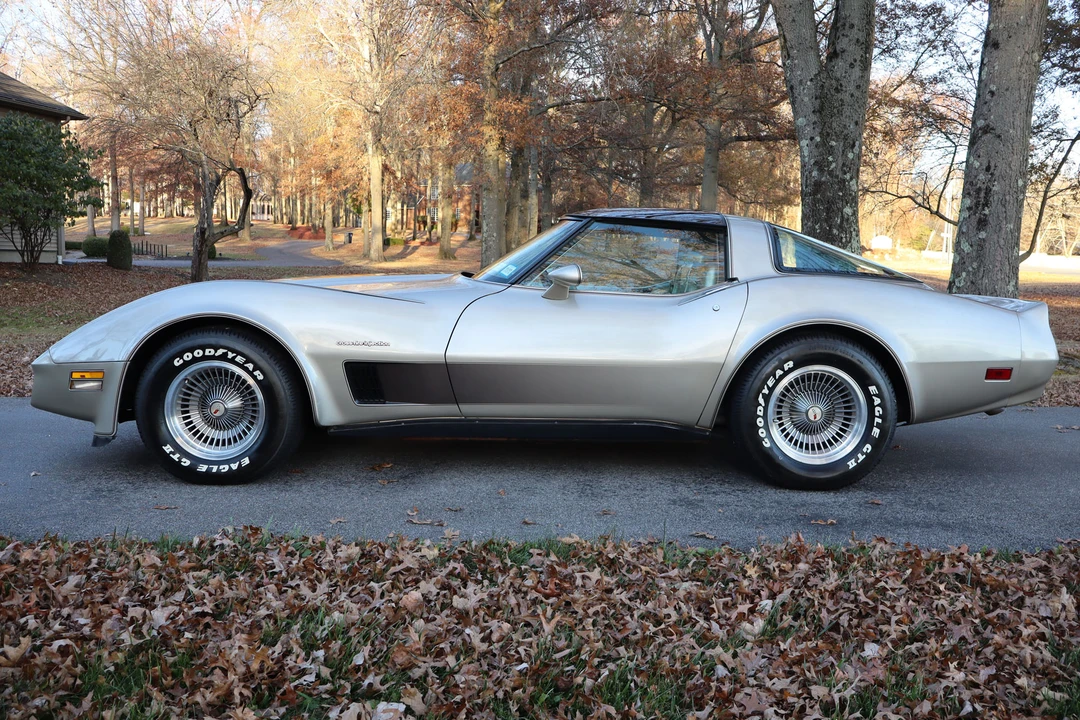 1982 Chevrolet Corvette C3 - Image 17 of 31