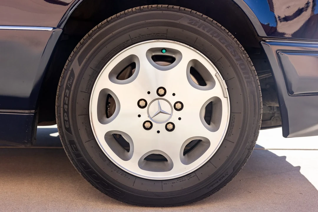 1995 Mercedes-Benz W124 E-Class - Image 31 of 31