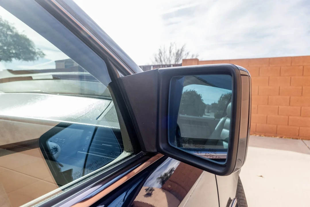 1995 Mercedes-Benz W124 E-Class - Image 29 of 31