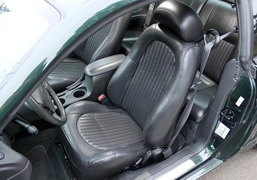 2001 Ford SN95 Mustang - Image 6 of 11