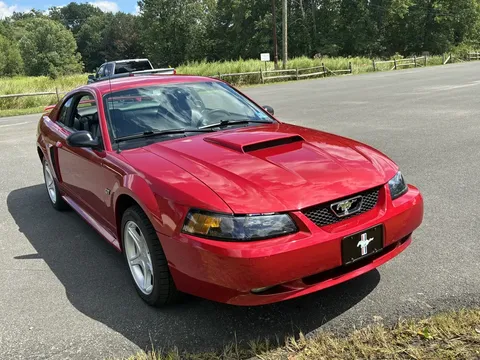 2001 Ford Mustang GT Coupe