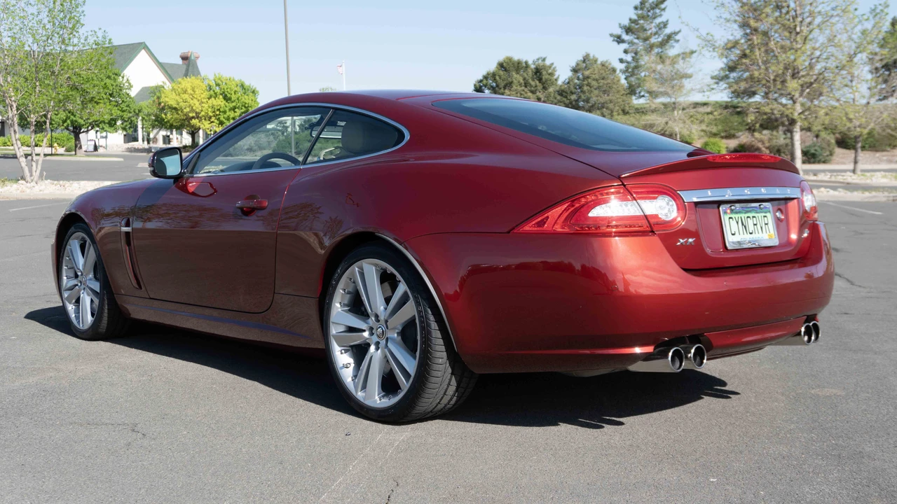 2010 Jaguar X150 XKR - Image 12 of 31