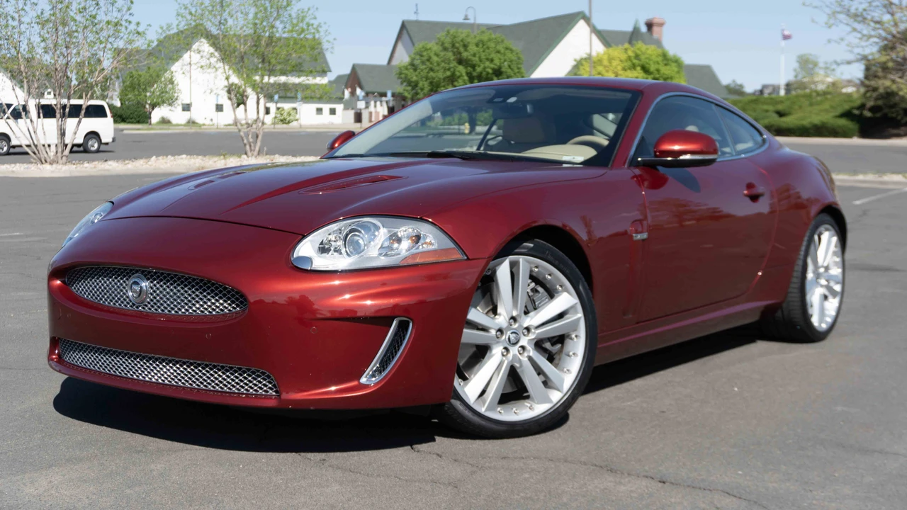 2010 Jaguar X150 XKR - Image 3 of 31