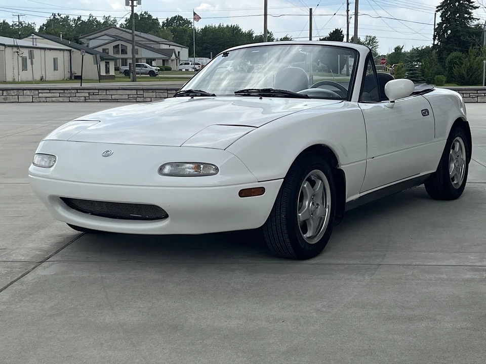 1991 Mazda NA MX-5 Miata - Image 13 of 31