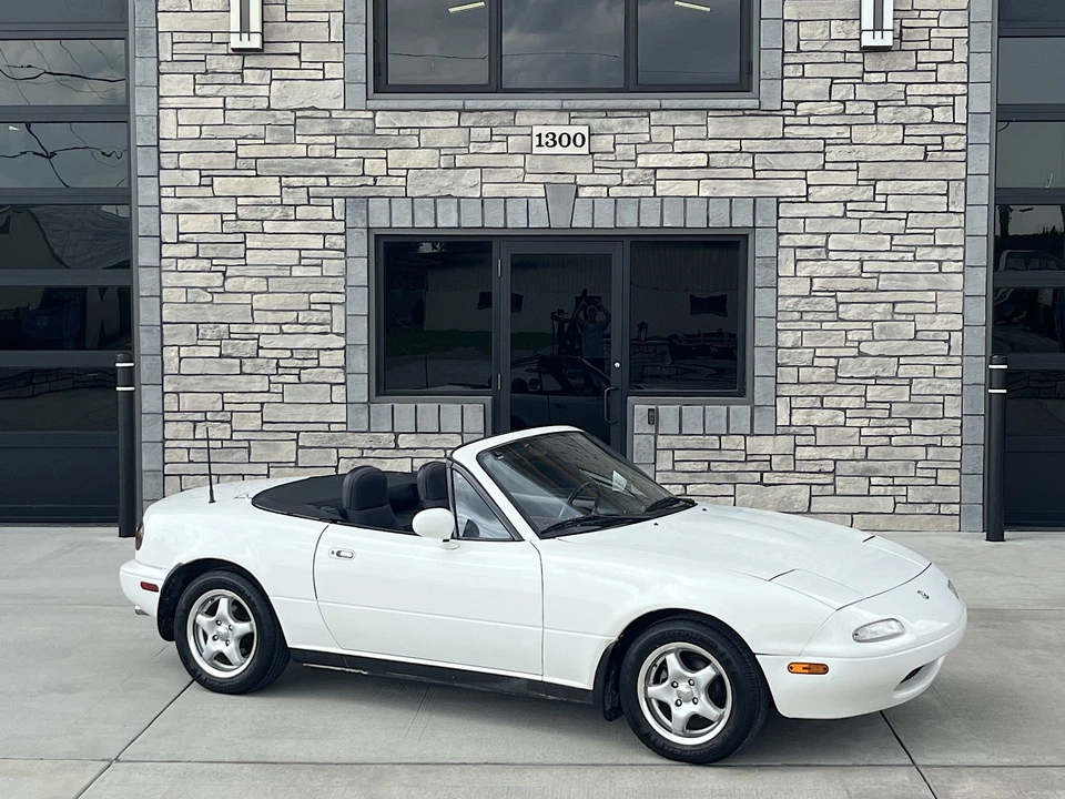1991 Mazda NA MX-5 Miata - Image 4 of 31