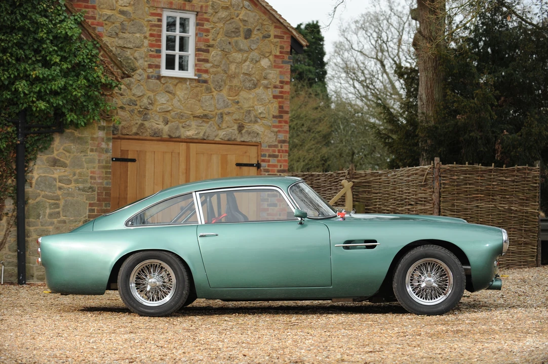 1961 Aston Martin DB4 - Image 6 of 15