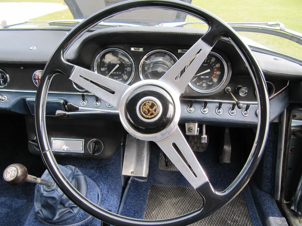 1964 Alfa Romeo 2600 - Image 3 of 4
