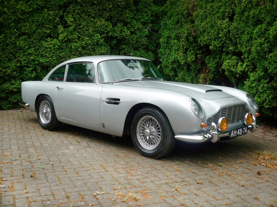 1965 Aston Martin DB5 Vantage - Image 2 of 3