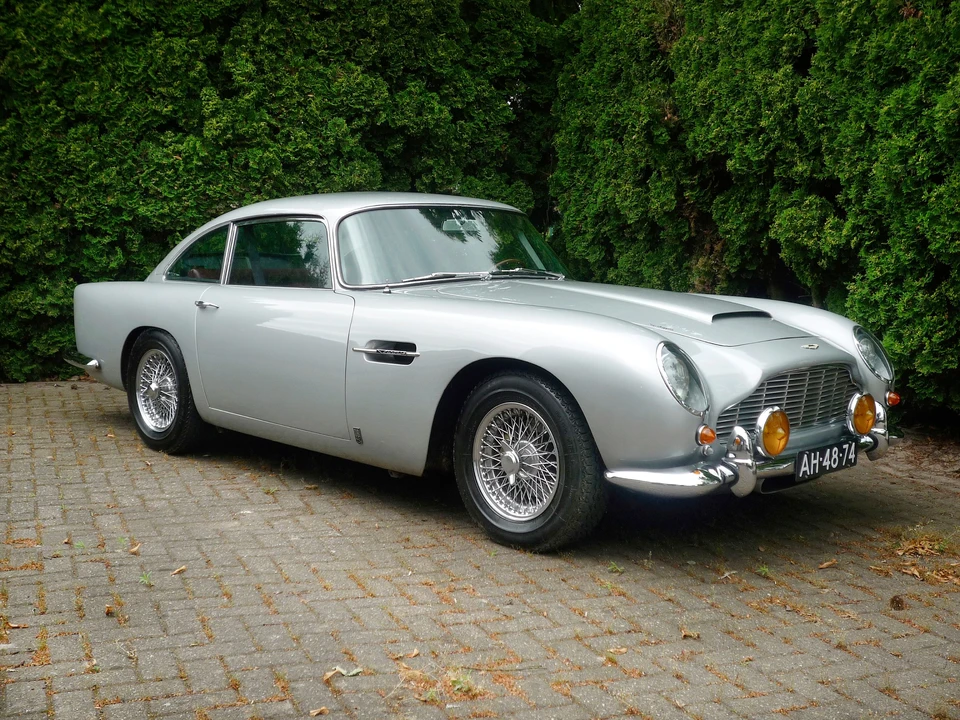 1965 Aston Martin DB5 Vantage - Image 3 of 3