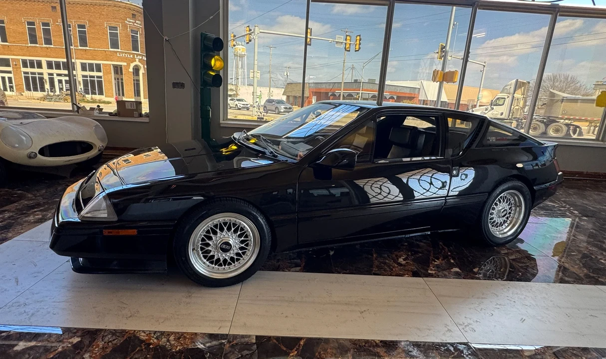 1988 Renault - Image 26 of 31