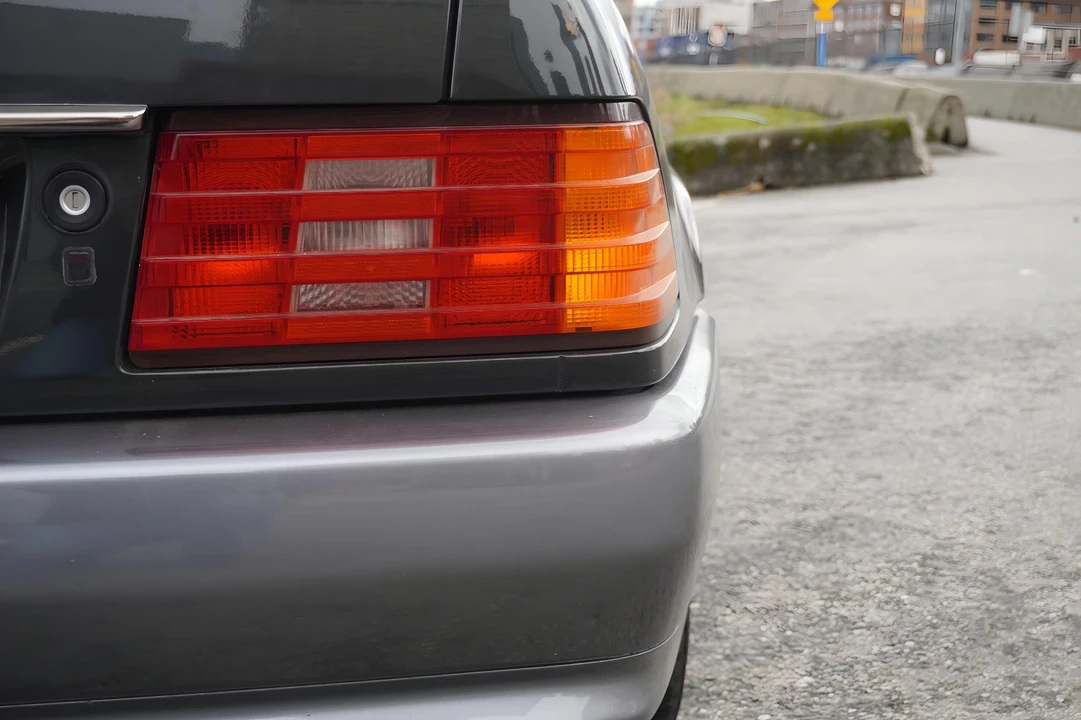 1993 Mercedes-Benz R129 SL-Class - Image 27 of 31
