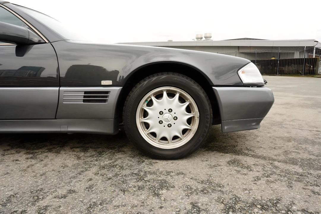 1993 Mercedes-Benz R129 SL-Class - Image 14 of 31