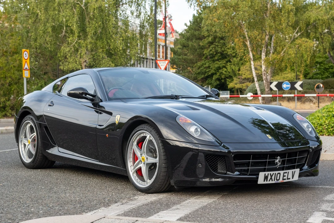 2010 Ferrari 599 GTB Fiorano - Image 15 of 31