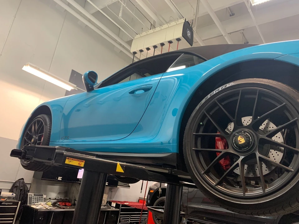 2017 Porsche 991 Carrera GTS - Image 9 of 23
