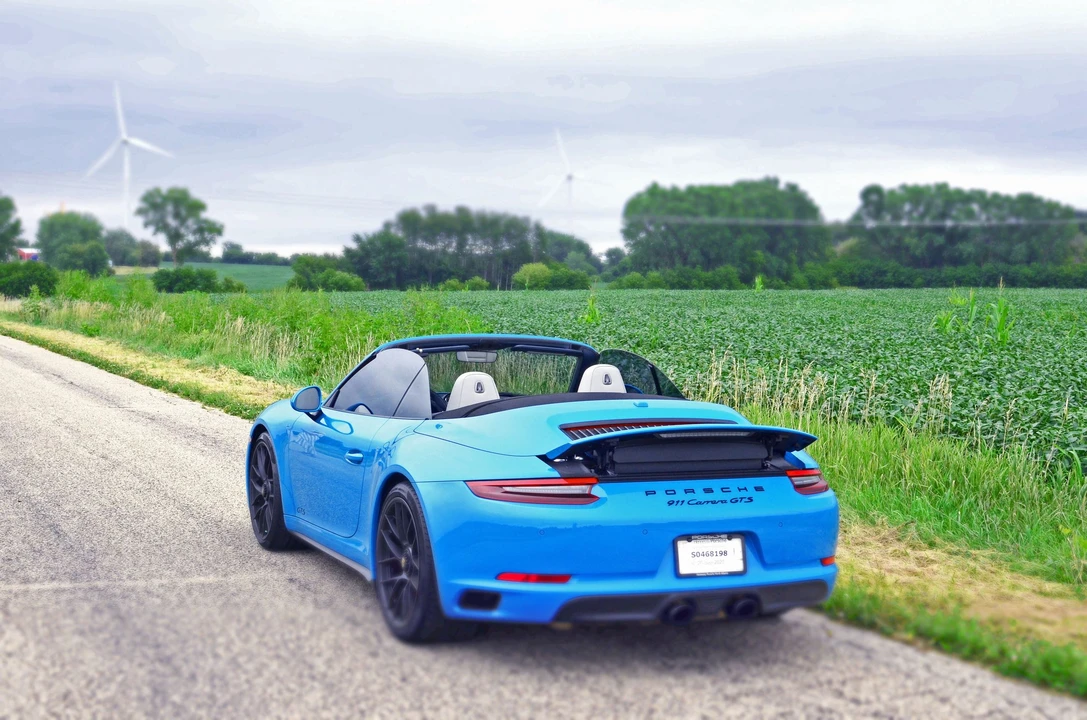 2017 Porsche 991 Carrera GTS - Image 2 of 23