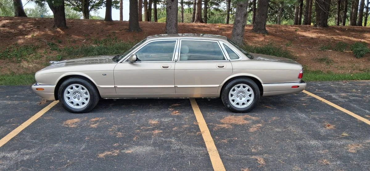 1998 Jaguar X308 XJ - Image 4 of 21