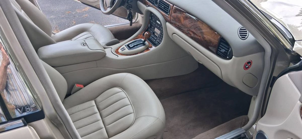 1998 Jaguar X308 XJ - Image 16 of 21