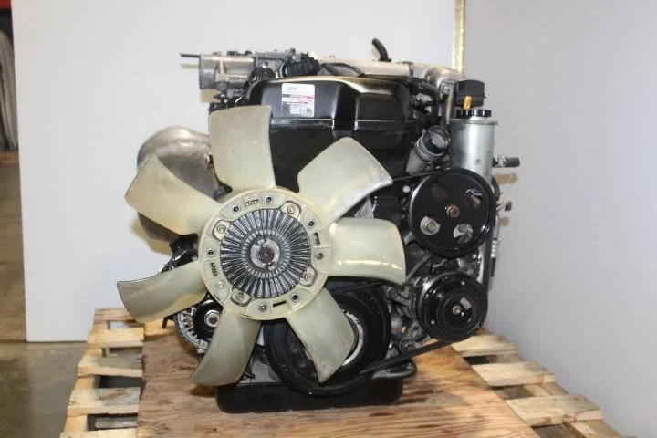 1998 Parts & Memorabilia Engines - Image 5 of 8
