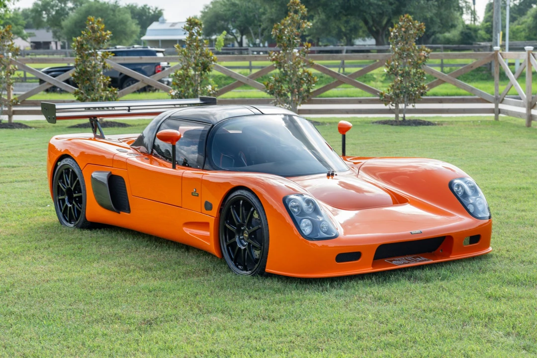 Ultima - Image 8 of 31