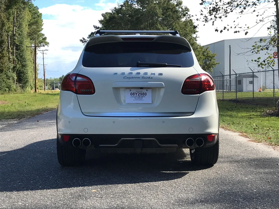 2011 Porsche 958 Cayenne Turbo - Image 6 of 23