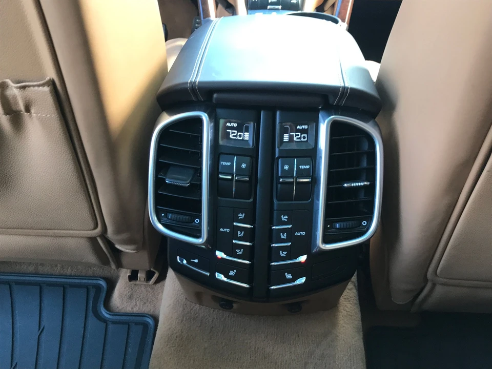 2011 Porsche 958 Cayenne Turbo - Image 15 of 23