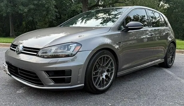 2017 Volkswagen Golf R
