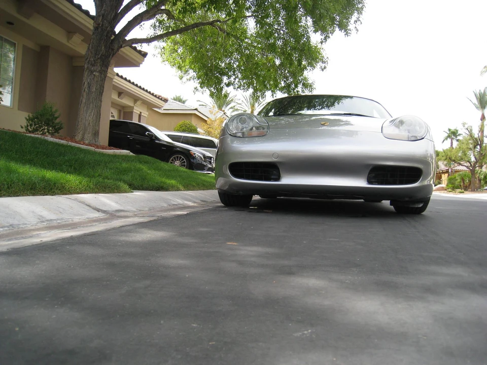 2001 Porsche 986 Boxster - Image 10 of 31